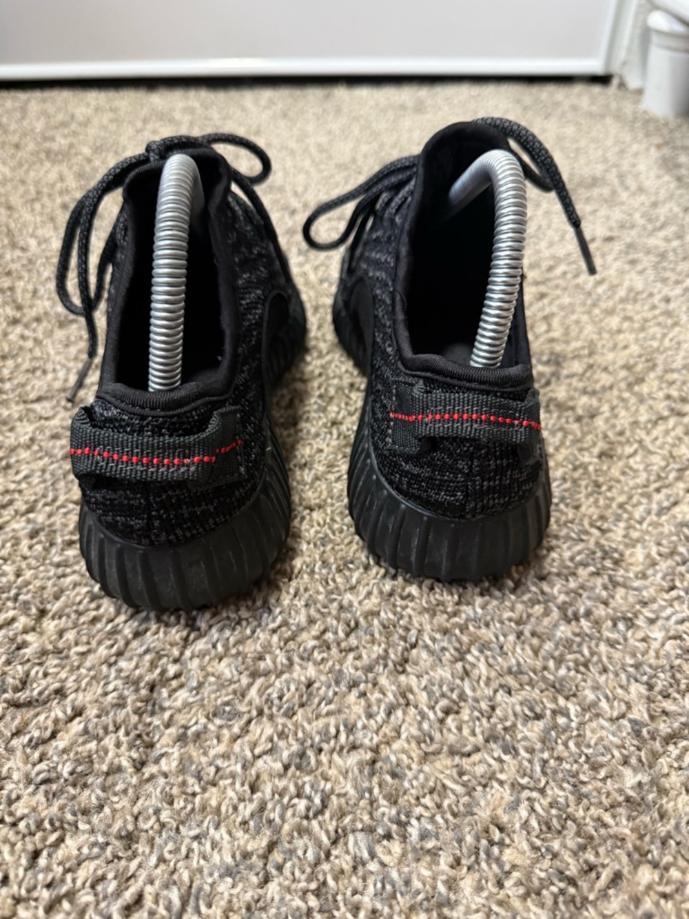 Yeezy boost 350 Black/Charcoal Knit Low-Top Sneakers - Picture 5 of 8